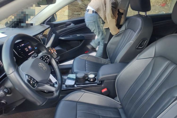 Used Volkswagen Passat New Energy 2022 430 PHEV Hybrid Elite Edition Left Front Seat