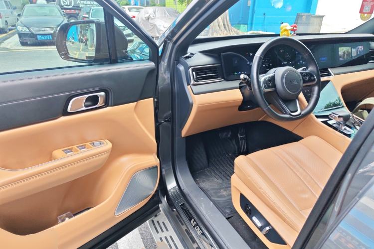 Used Li Auto ONE 2020 Extended-Range 6-Seater Version Driver Seat