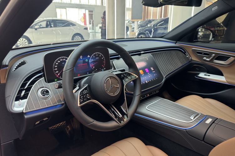 Used Mercedes-Benz E-Class 2025 Facelift E 300 L Fashion Edition