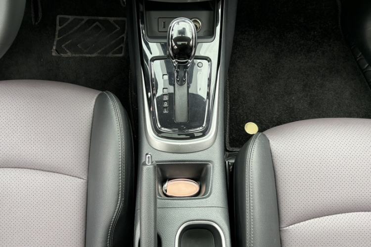 Used Nissan Tiida 2021 1.6L CVT Smart Drive Edition Gear Lever