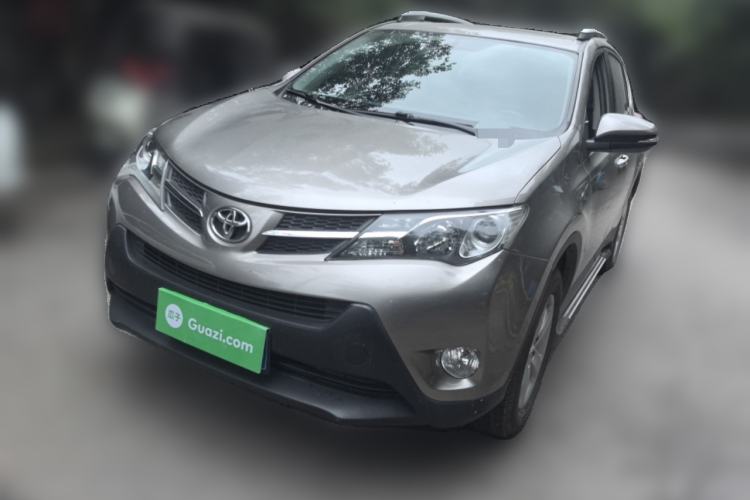 Used Toyota RAV4 2013 2.0L CVT Four-Wheel Drive New Edition