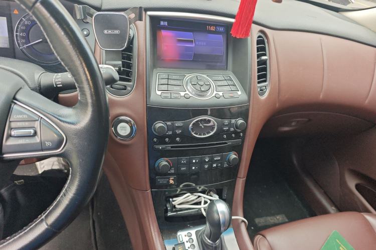 Used Infiniti QX50 2015 2.5L Enjoyment Edition Audio And AC Panel