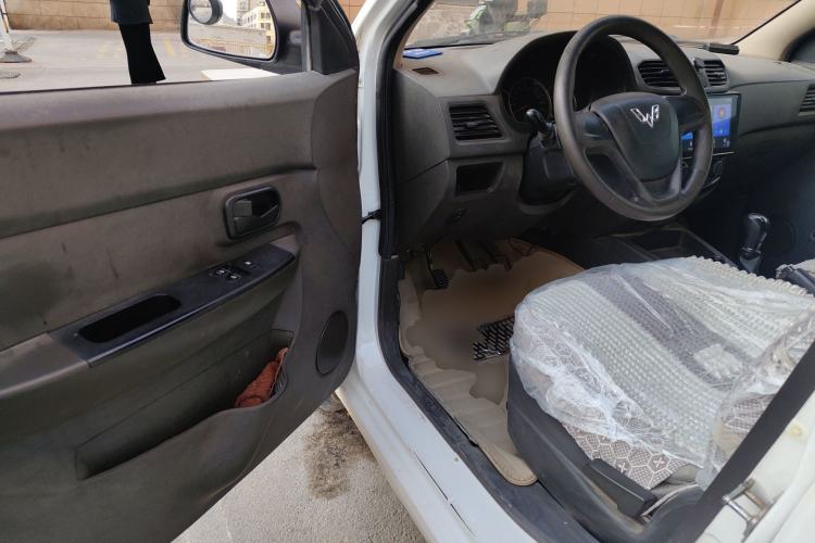 Used Wuling Hongguang 2014 1.5L Base Version