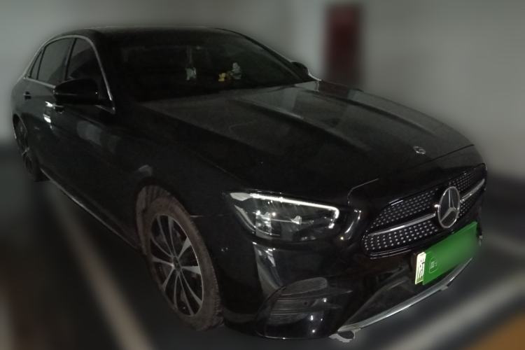 Used Mercedes-Benz E-Class New Energy 2022 E 350 e L Plug-in Hybrid Sports Sedan Front Right 45 Deg