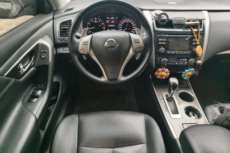 Used Nissan Teana 2015 2.5L XL Upper Champions League Tech Edition Steering Wheel