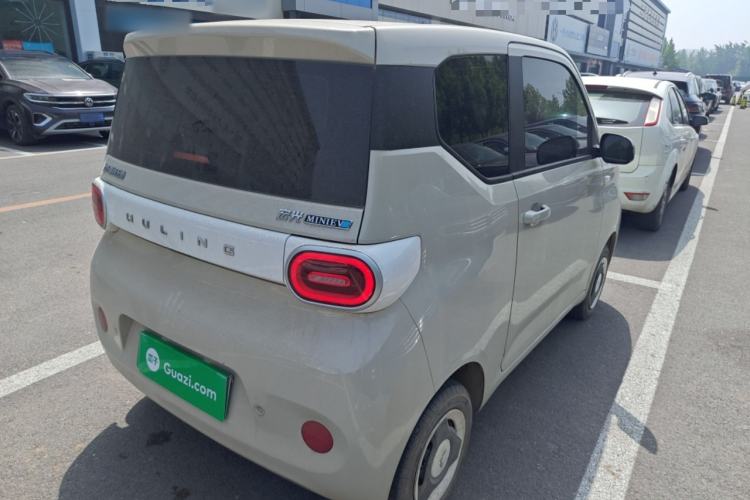 Used Wuling Hongguang MINIEV 2024 3rd Generation 215km Youth Edition Rear Right 45 Deg