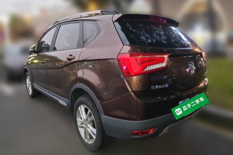 Used Baojun 560 2016 1.8L Manual Value Edition
