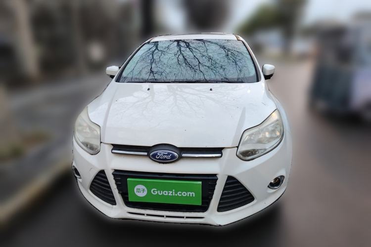 Used Ford Focus 2012 Sedan 1.6L Automatic Fashion Edition
