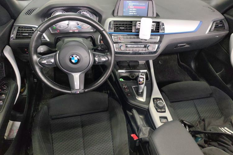 Used BMW 2 Series 2018 225i Convertible Coupe M Sport Edition Center Console