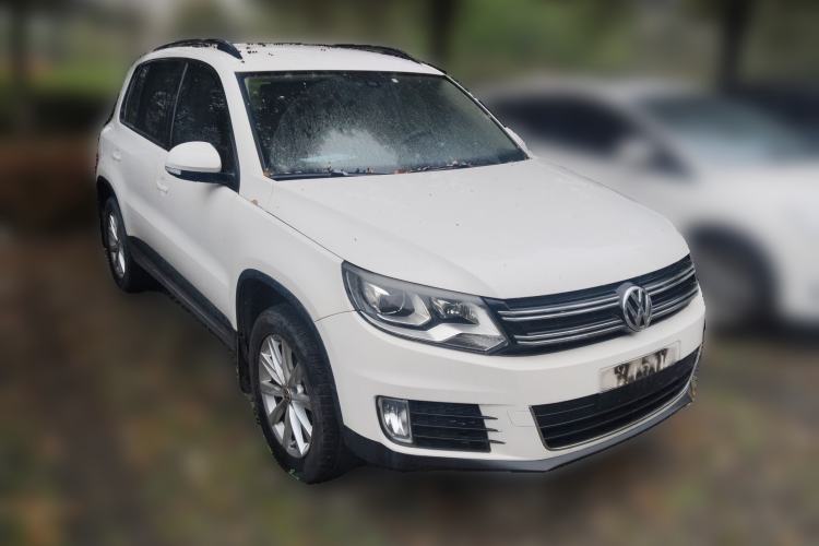 Used Volkswagen Tiguan 2015 1.8TSI Automatic Two-Wheel Drive Comfort Edition Front Right 45 Deg