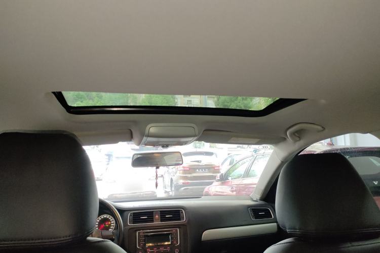 Used Volkswagen Sagitar 2014 Revised Version 1.6L Automatic Comfort Edition Headliner