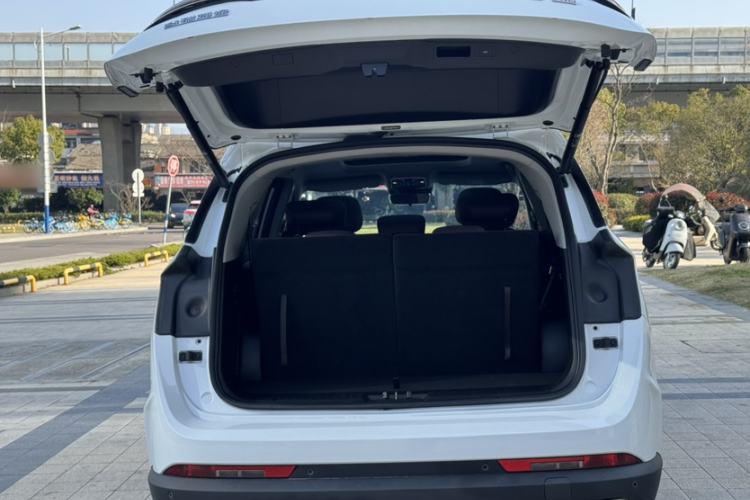 Used JETOUR X90 PRO 2024 2.0T DCT Luxury Edition 7 Seats
