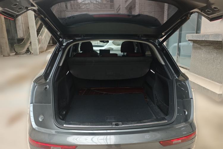 Used Audi Q5L 2021 40 TFSI Enjoy Life Edition Trunk