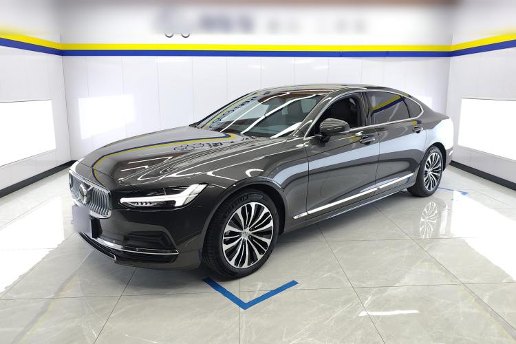 Used Volvo S90 2024 B5 Zhiyi Luxury Edition