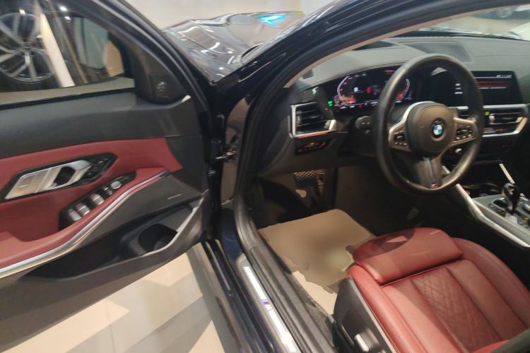 Used BMW 3 Series 2022 330i M Sport Night Edition
