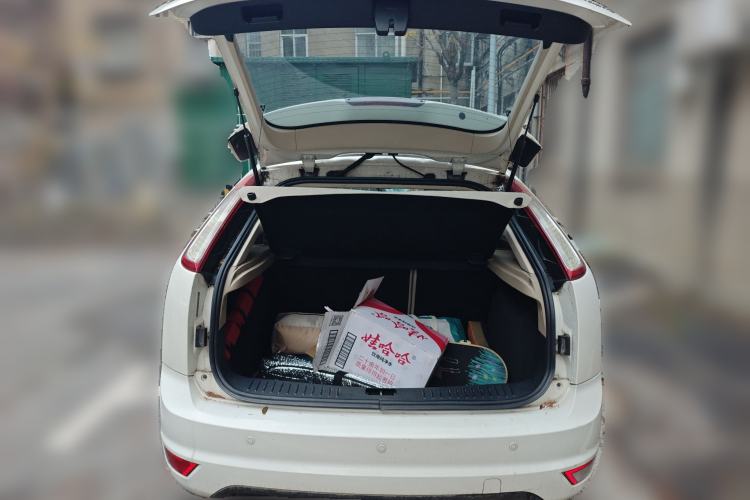 Used Ford Focus 2013 Hatchback Classic 1.8L Automatic Fashion Edition
