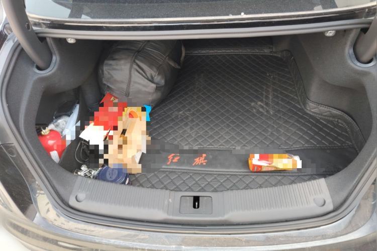 Used Hongqi H5 2024 2.0T Automatic Smart Connect Flagship Edition
