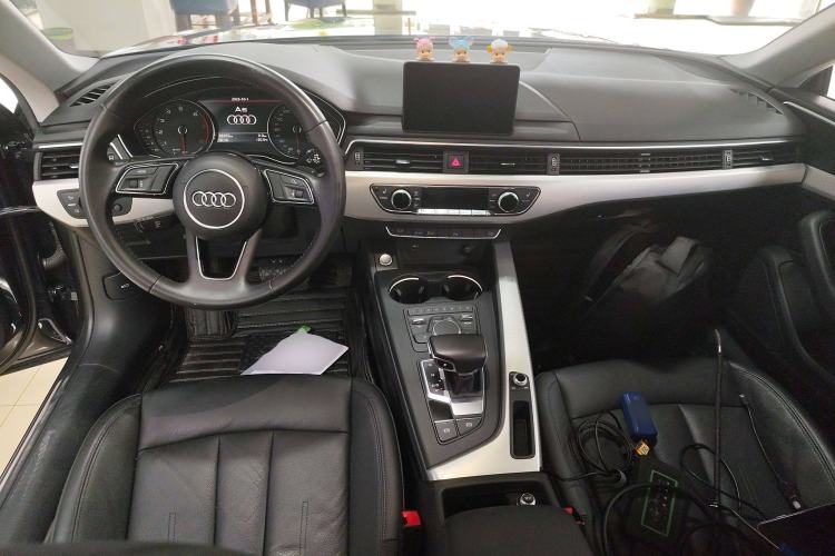 Used Audi A5 2019 Coupe 40 TFSI Fashion Edition China V Emission Standard