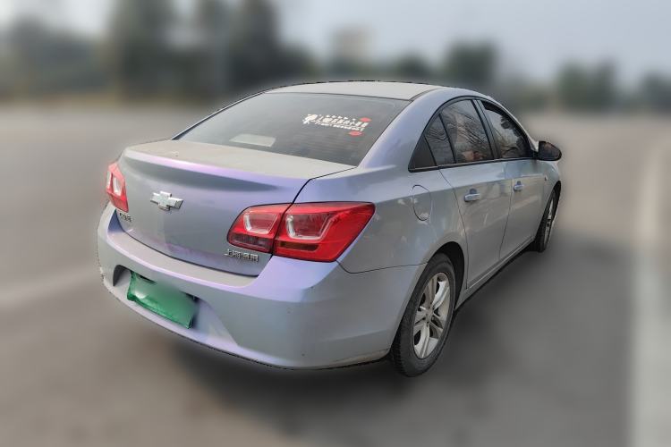 Used Chevrolet Cruze 2015 1.5L Classic SE AT Rear Right 45 Deg