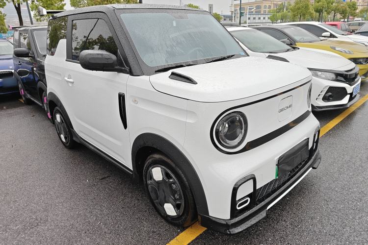 Used Geely Galaxy Panda 2025 210km Panda Kart Front Right 45 Deg