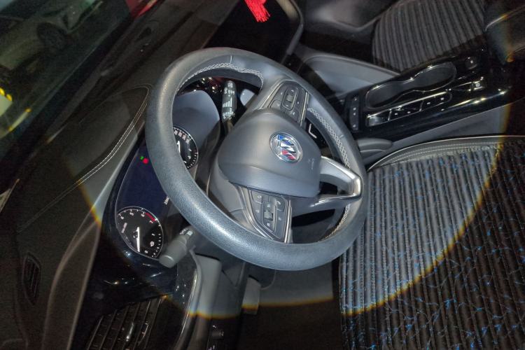 Used Buick Envision 2022 Encore Plus 652T Five-Seat Luxury Model