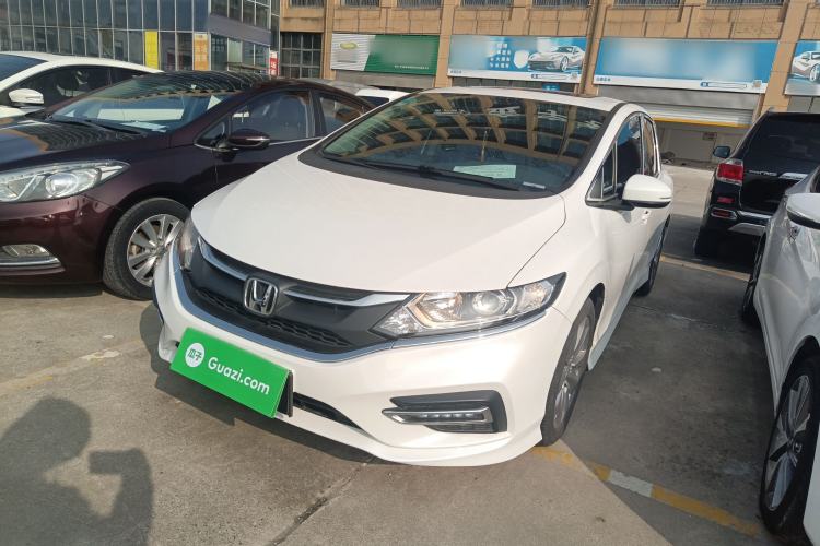 Used Honda Jade 2017 1.8L automatic Comfort version 5 seats