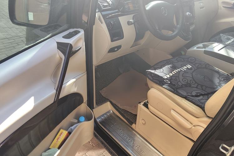 Used Mercedes-Benz Vito 2013 3.0L Elite Edition