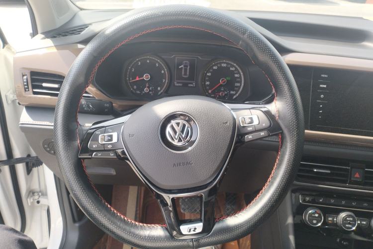 Used Volkswagen Tharu 2020 Restyled 330TSI Four-Wheel Drive Luxury Edition China VI Standard