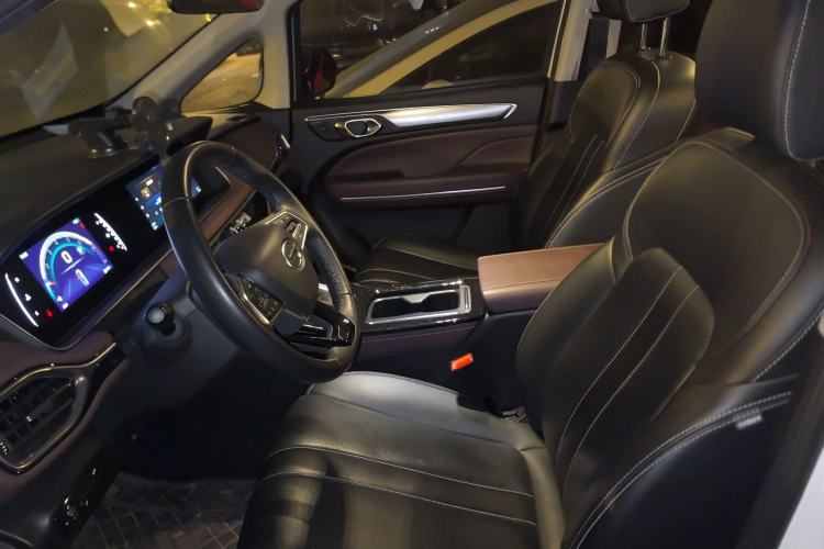 Used GAC Trumpchi M6 2023 PRO 270T DCT Luxury Edition
