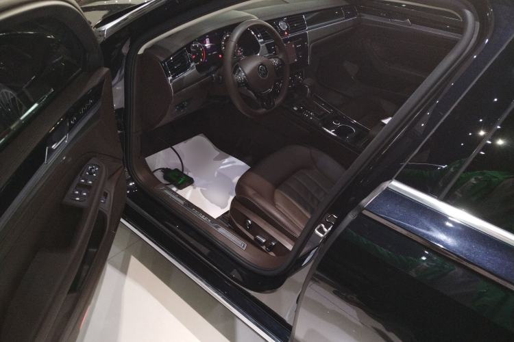 Used Volkswagen Phideon 2021 380TSI Luxury Edition