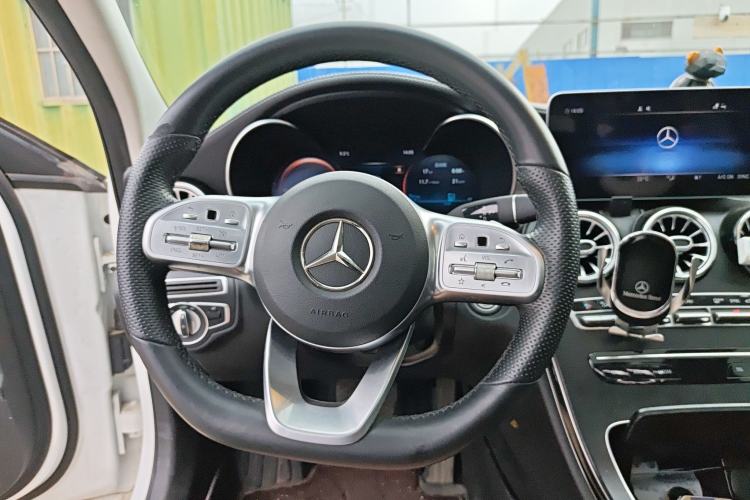 Used Mercedes-Benz C-Class 2020 Updated C 200 L Fashion Edition
