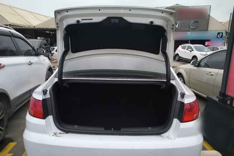 Used Geely Auto Emgrand GL 2017 1.3T Manual Elite Model
