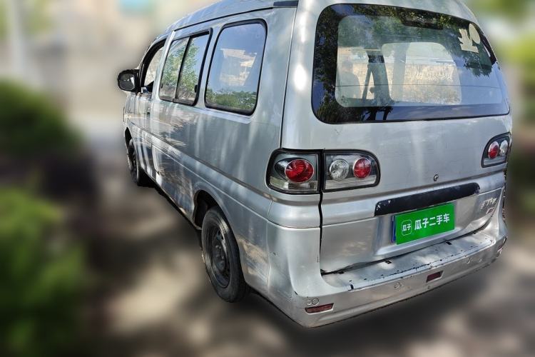Used FORTHING Lingzhi 2017 V3 1.5L 5-Seater Special Offer Model