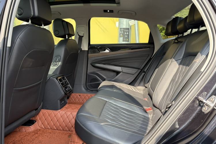 Used Volkswagen Passat 2021 330TSI Luxury Edition