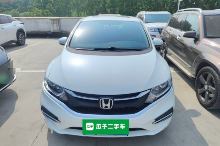 Used Honda Jade 2017 1.8L automatic Comfort version 5 seats
