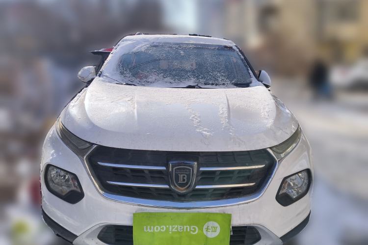 Used Baojun 510 2017 1.5L manual Comfort trim