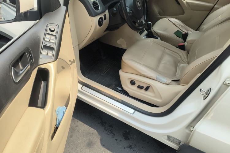 Used Volkswagen Tiguan 2015 1.8TSI Automatic Two-Wheel Drive Comfort Edition Driver Seat