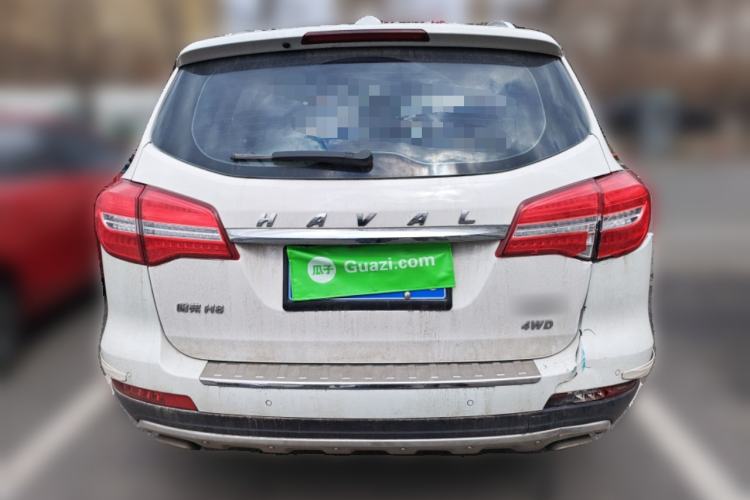 Used Haval H8 2015 2.0T Four-Wheel Drive Luxury Model Rear