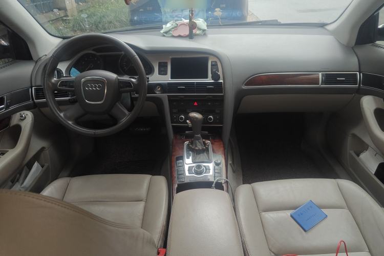 Used Audi A6L 2011 2.4L Technology Edition Center Console