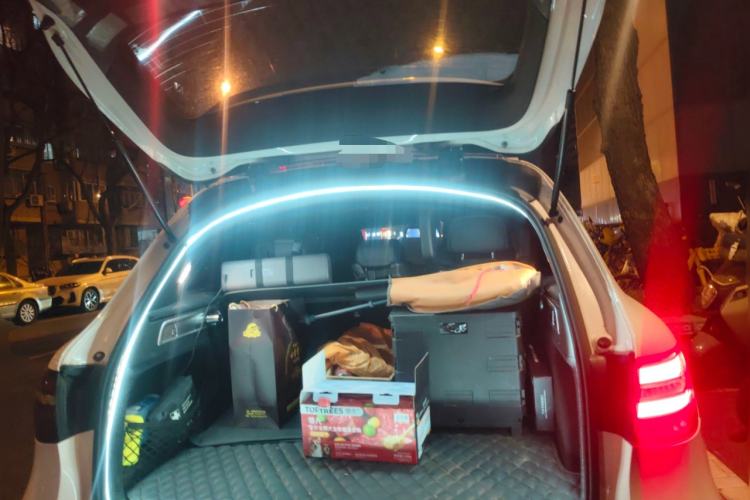 Used Mercedes-Benz GLC 2019 Facelift GLC 260 L 4MATIC Luxury Model Trunk