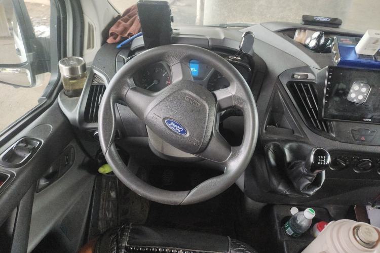 Used Ford Transit 2019 2.0T Diesel Multi-Purpose Commercial Vehicle Mid-Drive Mid-Roof 6-Seater China VI Standard Steering Wheel