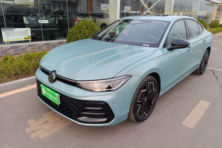 Used Volkswagen Passat 2025 Pro 380TSI Starry Dragon Luxury Edition