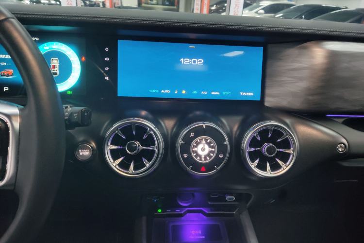 Used Tank 300 2021 Off-Road Edition 2.0T Conqueror Audio And AC Panel