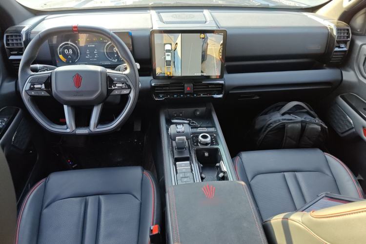 Used JMC DaDao 2024 Gantaner 2.3T Diesel Automatic 4x4 Boundless Edition
