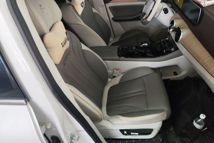 Used FORTHING Yacht 2024 1.5T DCT Guanhai Edition
