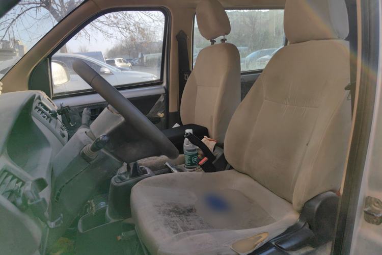 Used Wuling Rongguang 2019 1.2L S Van Standard Model with 5 Seats Left Front Seat