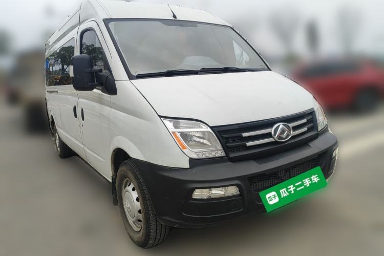 Used SAIC MAXUS Xintu V80 2019 2.5T Classic Model AMT Aoyuntong Long Wheelbase Mid-Roof 7-Seater
