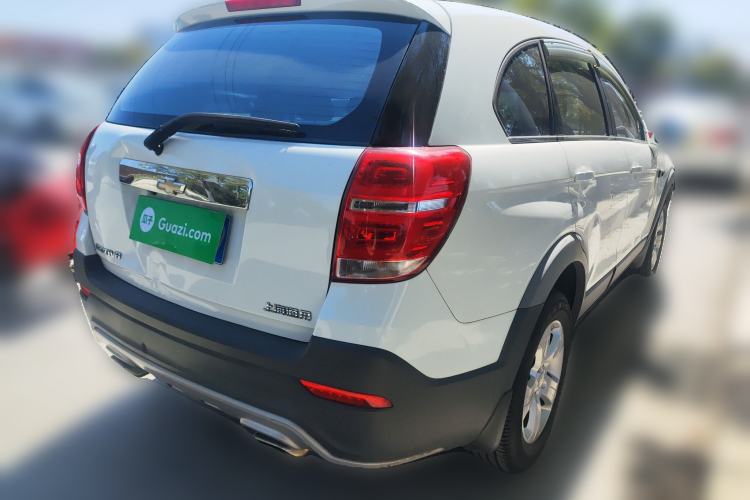 Used Chevrolet Captiva 2015 2.4L Two-Wheel Drive Urban Version 5 Seats