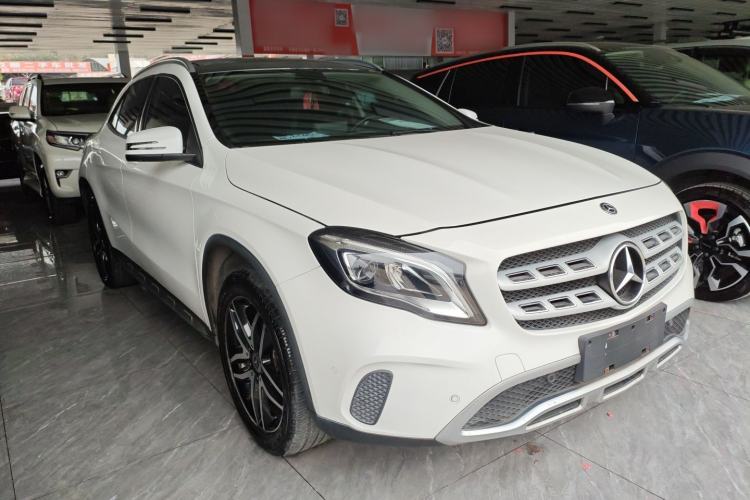Used Mercedes-Benz GLA 2017 GLA 200 Fashion Model
