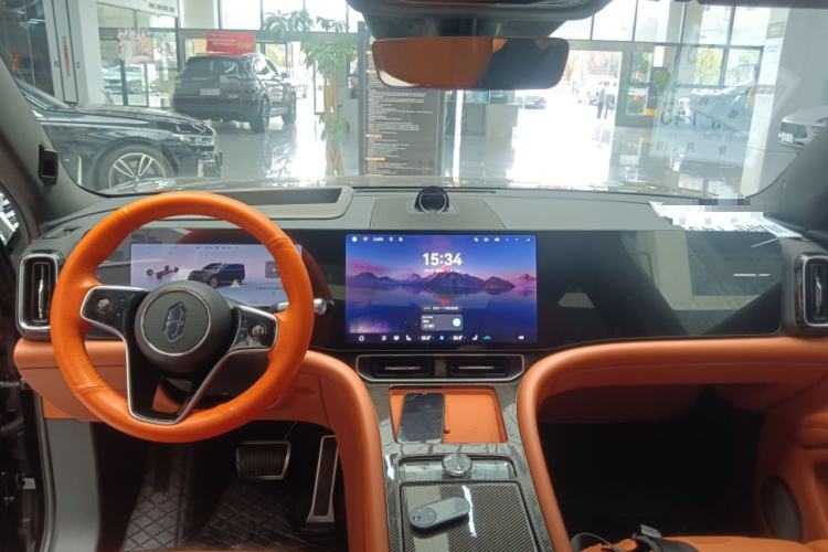 Used Hima AITO M9 2024 Range-Extended Max Edition 42 kWh 6-Seater Version Center Console